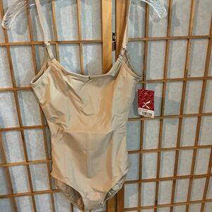 NEW CAPEZIO CAMI LEOTARD